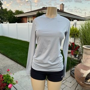 NIKE Dri-FIT UV Shadow Stripe Long Sleeve Golf Shirt gray / white size S